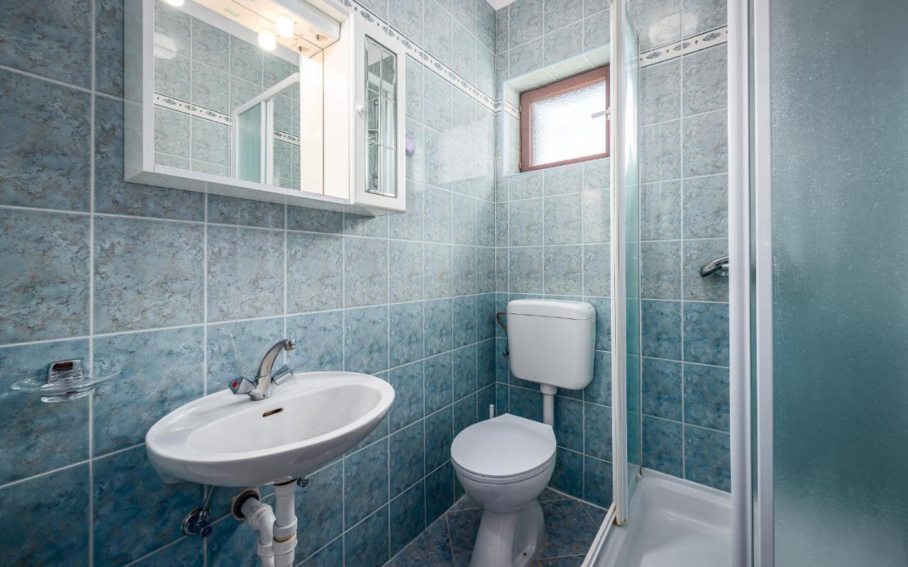 פורץ Apartment Anna מראה חיצוני תמונה
